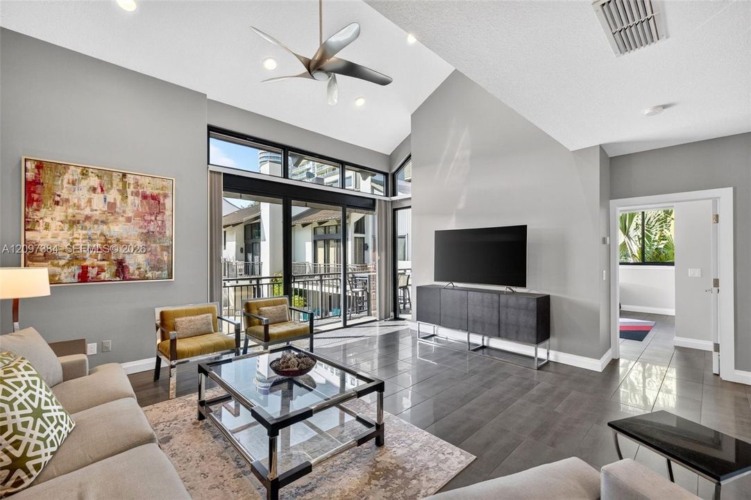 For Sale: $1,700,000 (3 beds, 3 baths, 2813 Square Feet)