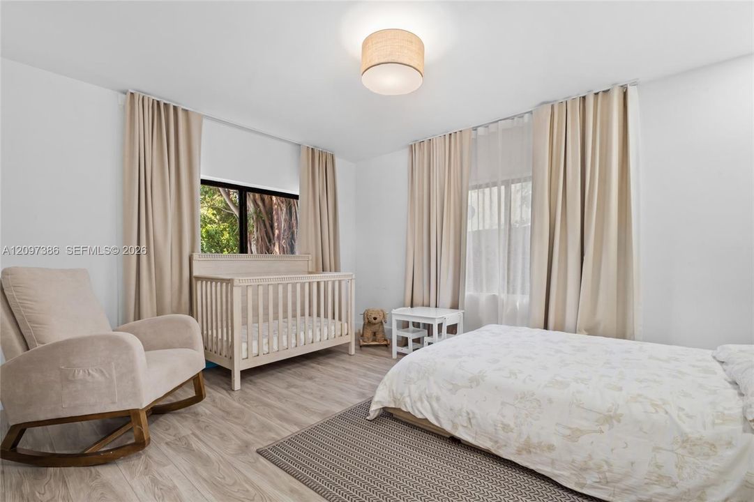 В аренду: $30,000 (4 спален, 3 ванн, 2431 Квадратных фут)