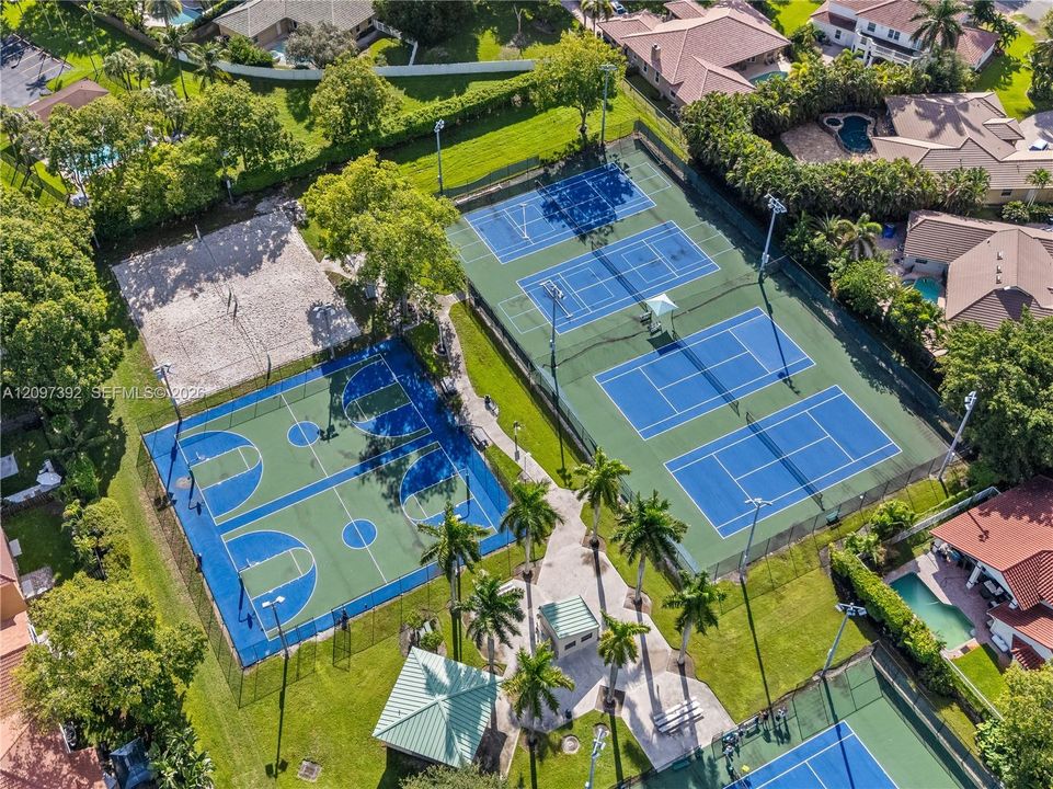 En Venta: $415,000 (3 camas, 2 baños, 1362 Pies cuadrados)