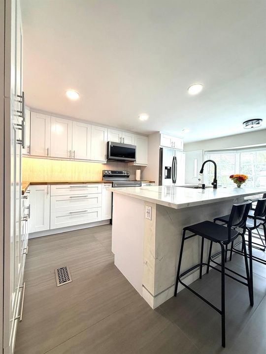 3319- Kitchen 4