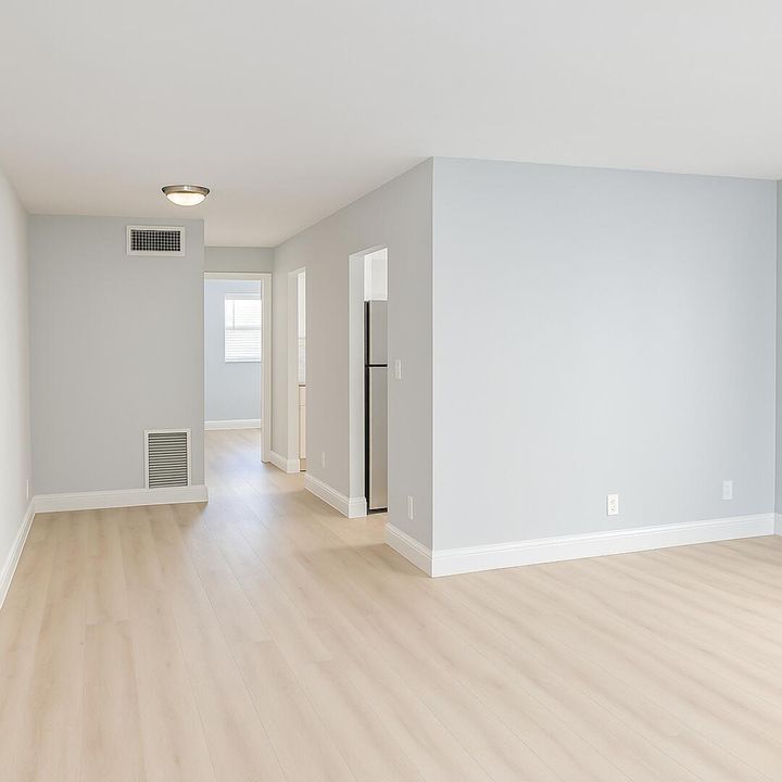 large (3)
