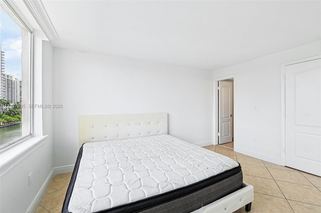 En Renta: $2,500 (2 camas, 2 baños, 1000 Pies cuadrados)