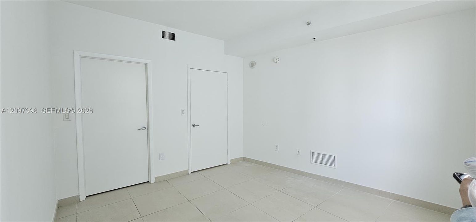 For Rent: $2,775 (1 beds, 1 baths, 663 Square Feet)