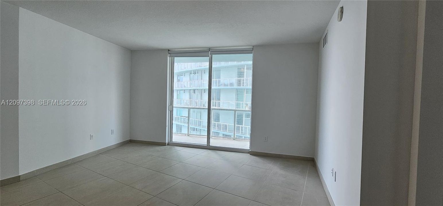 For Rent: $2,775 (1 beds, 1 baths, 663 Square Feet)