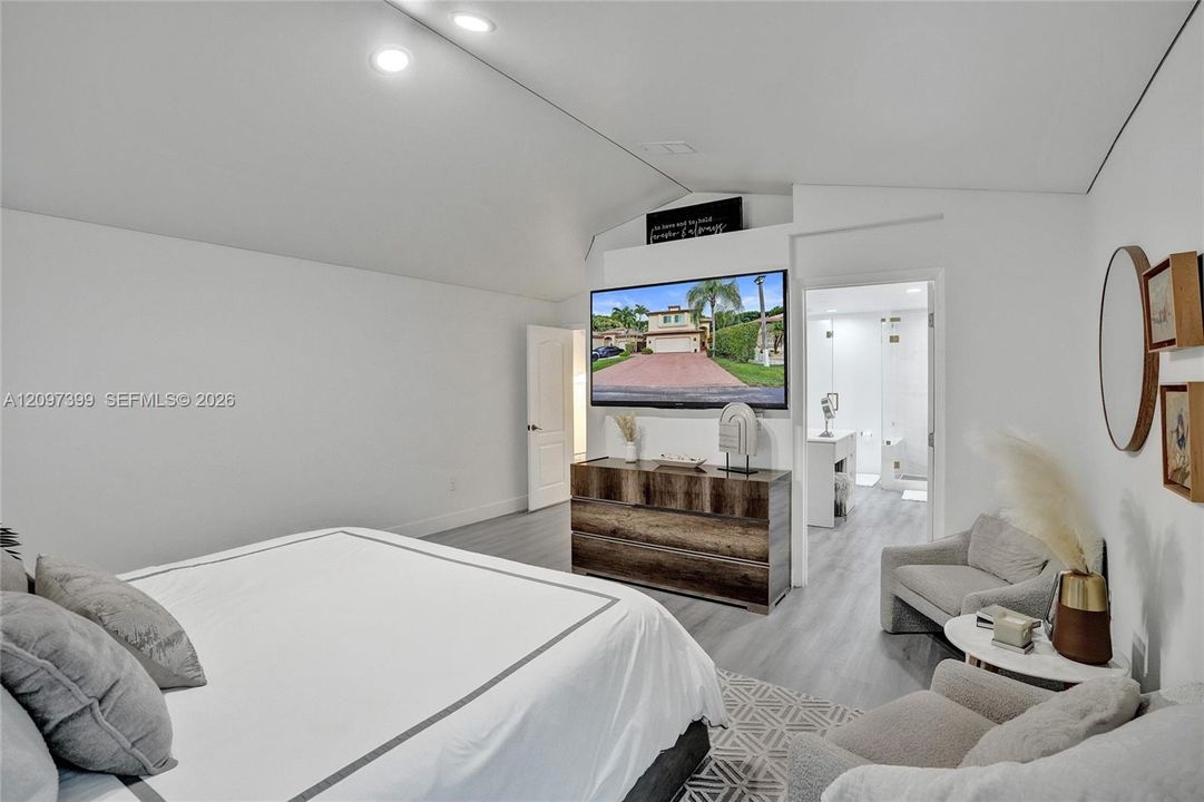 For Sale: $839,000 (4 beds, 2 baths, 2154 Square Feet)