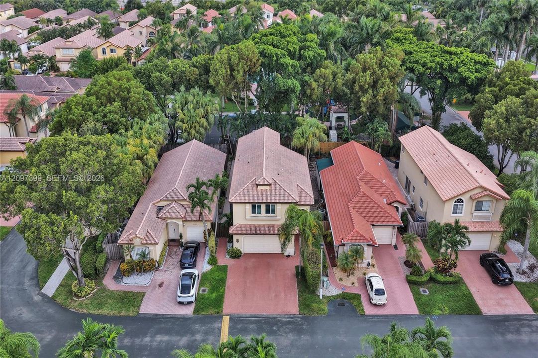 For Sale: $839,000 (4 beds, 2 baths, 2154 Square Feet)