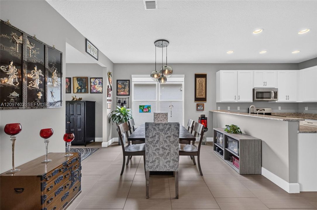 En Venta: $425,000 (2 camas, 2 baños, 1508 Pies cuadrados)