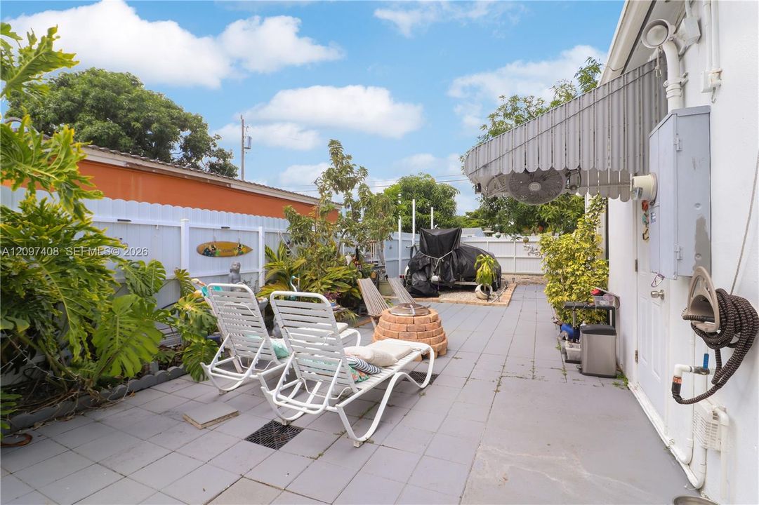 West Side Yard 2