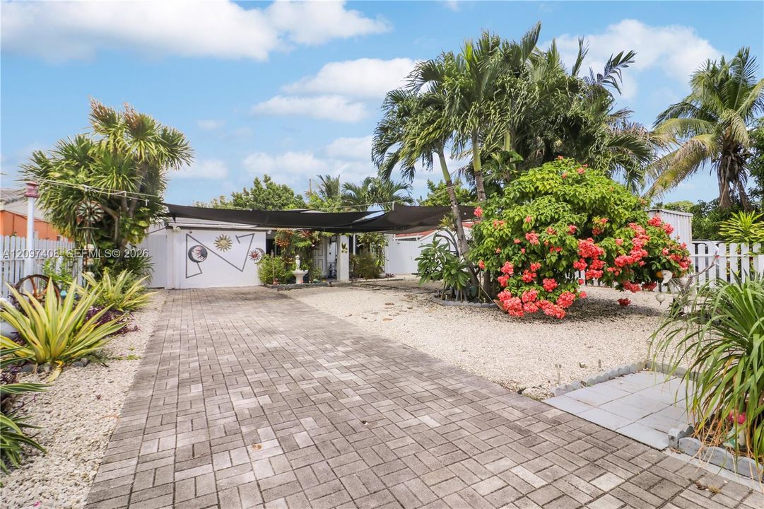 Carport