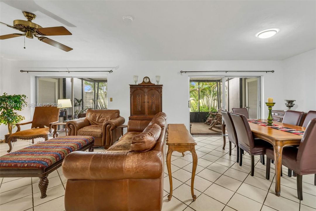 For Sale: $529,000 (4 beds, 3 baths, 1980 Square Feet)