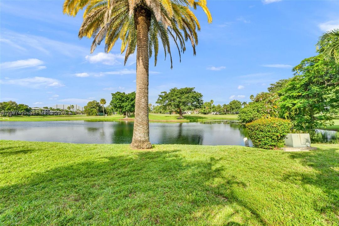 For Sale: $529,000 (4 beds, 3 baths, 1980 Square Feet)