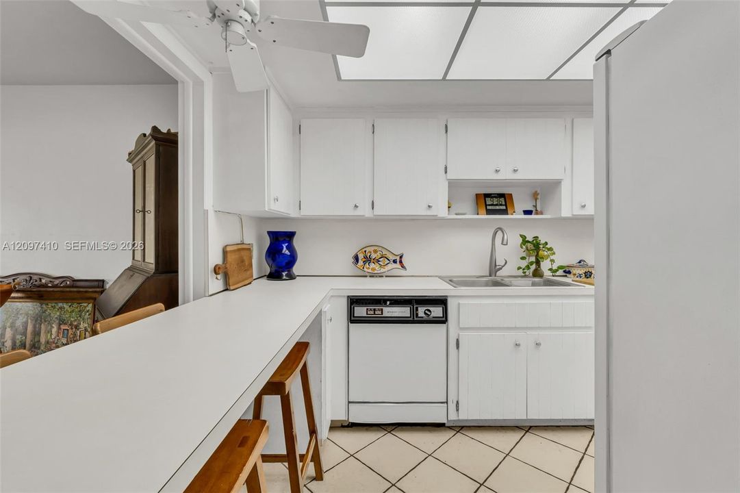 For Sale: $529,000 (4 beds, 3 baths, 1980 Square Feet)