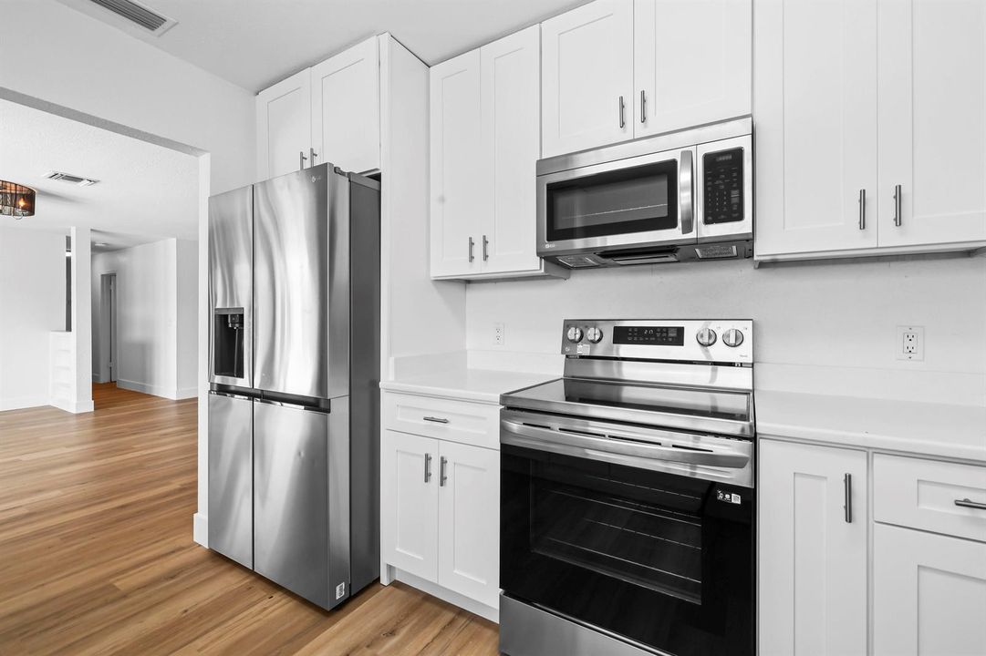 2265 NE 24th St - 15