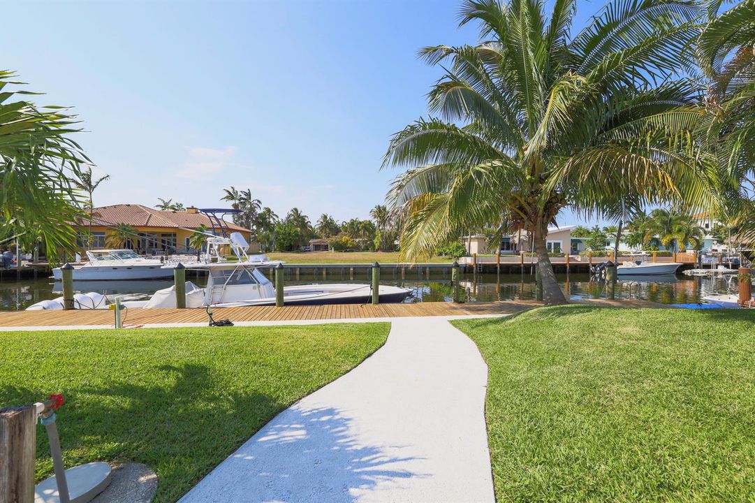 2265 NE 24th St - 43