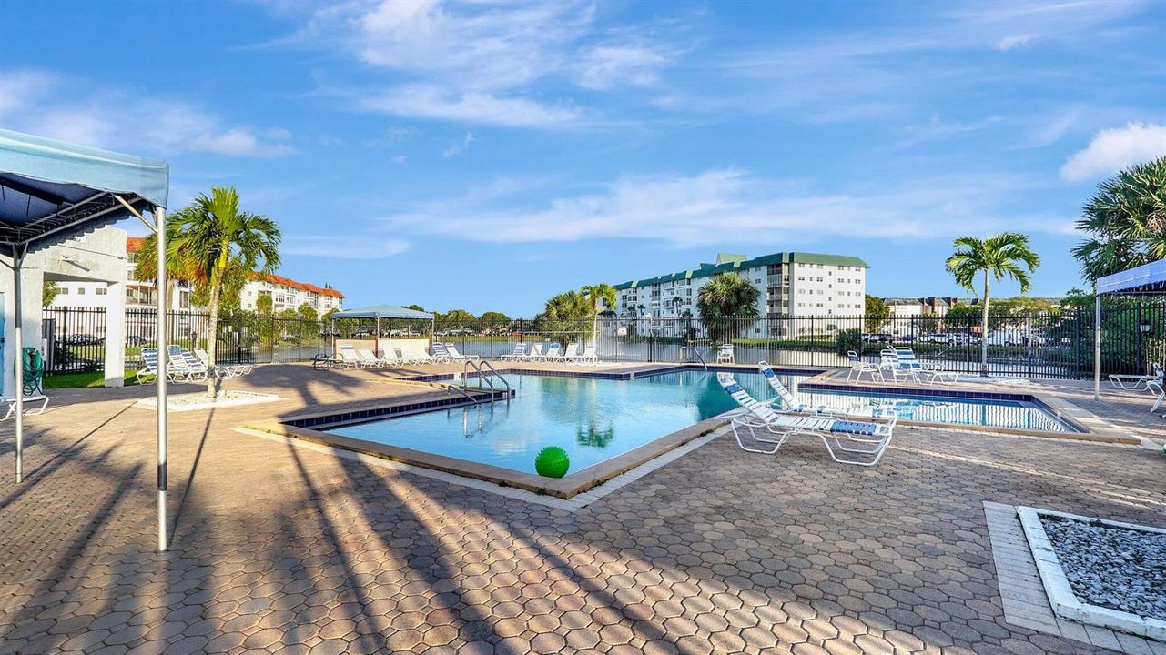 4750 118 Pool