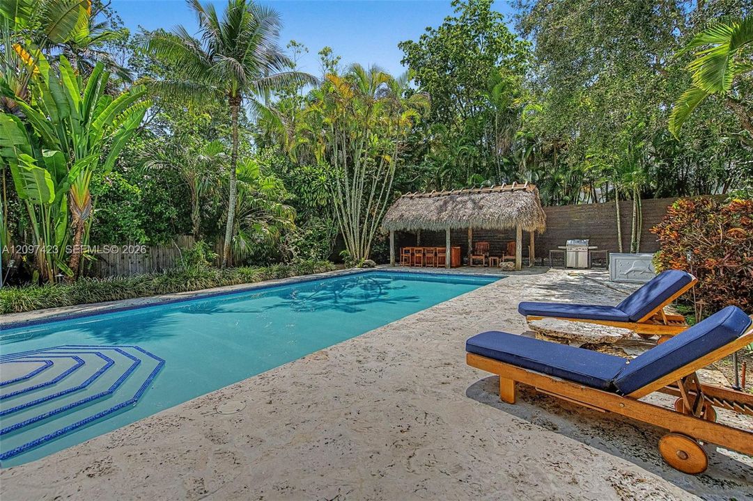 For Rent: $10,000 (4 beds, 3 baths, 3258 Square Feet)