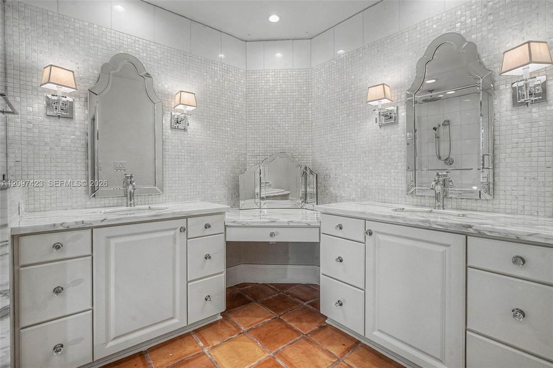 For Rent: $10,000 (4 beds, 3 baths, 3258 Square Feet)
