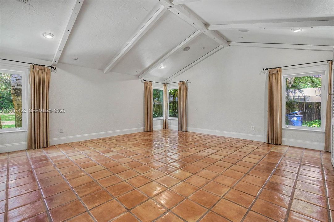 For Rent: $10,000 (4 beds, 3 baths, 3258 Square Feet)