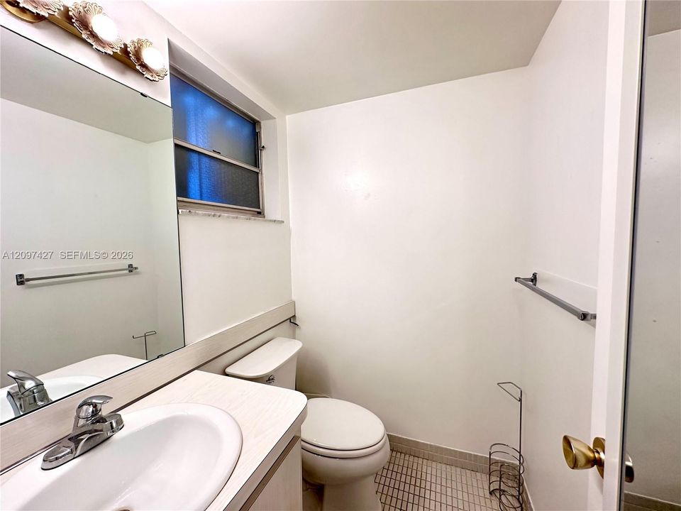 En Renta: $1,500 (1 camas, 1 baños, 775 Pies cuadrados)
