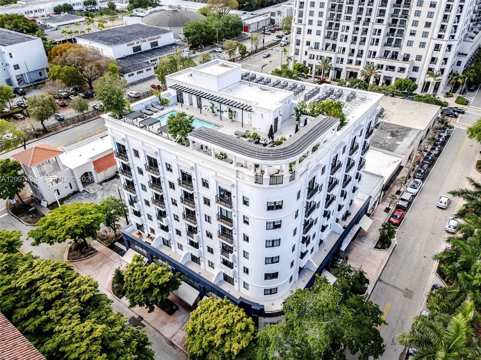 En Venta: $1,150,000 (2 camas, 2 baños, 851 Pies cuadrados)