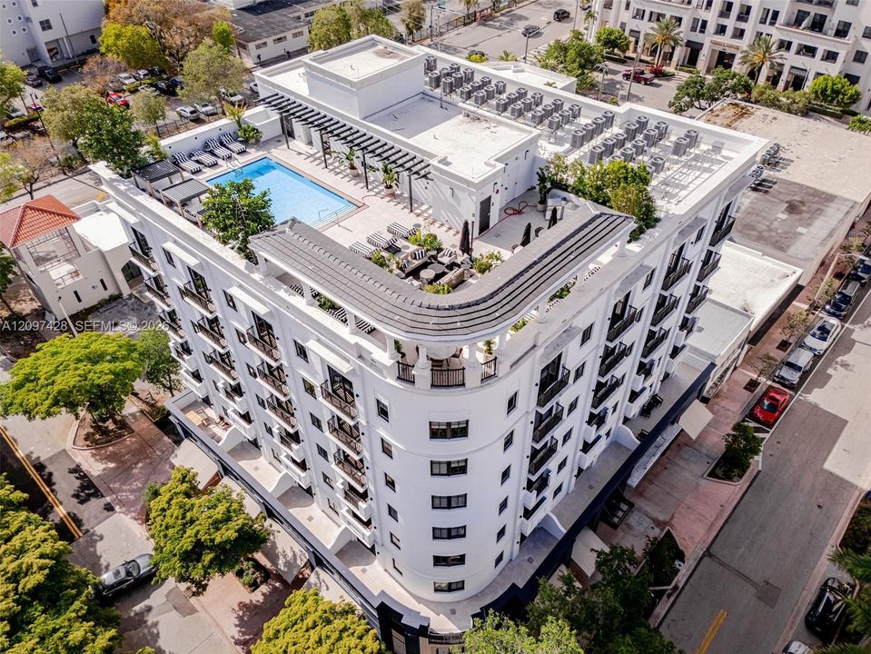 En Venta: $1,150,000 (2 camas, 2 baños, 851 Pies cuadrados)