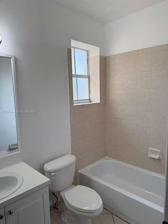 For Rent: $2,500 (3 beds, 3 baths, 1459 Square Feet)