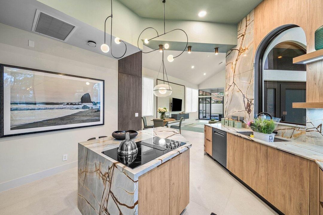 006-6693Northwest25thTerrace-BocaRaton-F