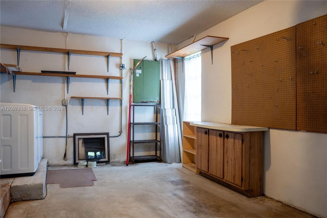 For Sale: $535,000 (2 beds, 2 baths, 1108 Square Feet)