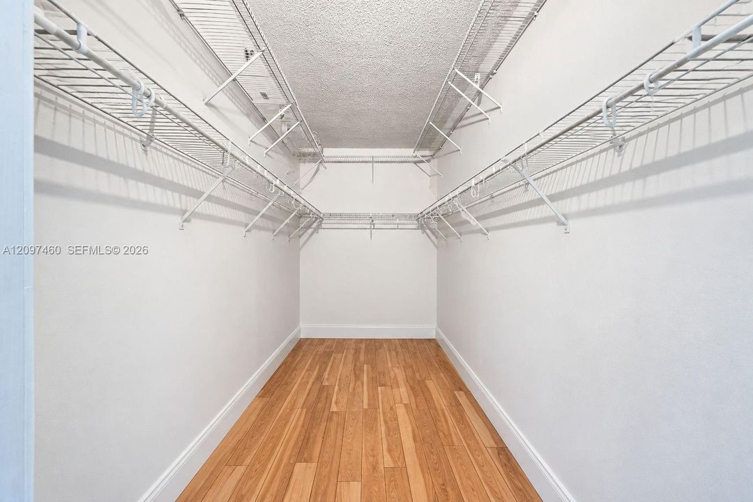 En Renta: $2,450 (1 camas, 1 baños, 893 Pies cuadrados)