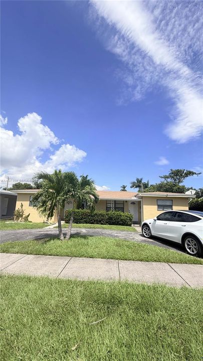 En Venta: $770,000 (0 camas, 0 baños, 1877 Pies cuadrados)