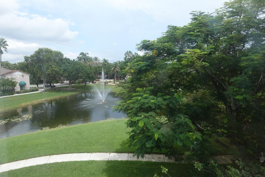 For Rent: $2,000 (1 beds, 1 baths, 600 Square Feet)