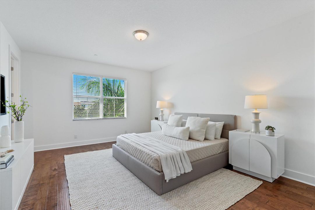 19-7089 Edison Place PBG, FL-115