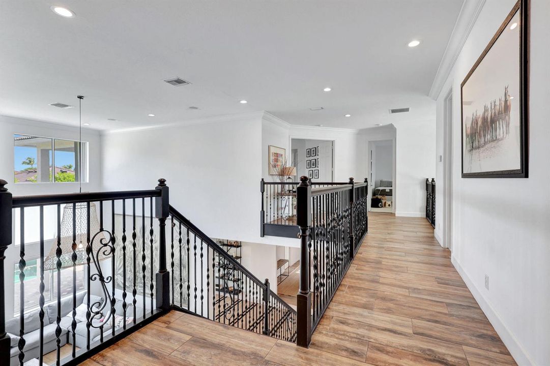 26-web-or-mls-11131Manderly_131 (1)
