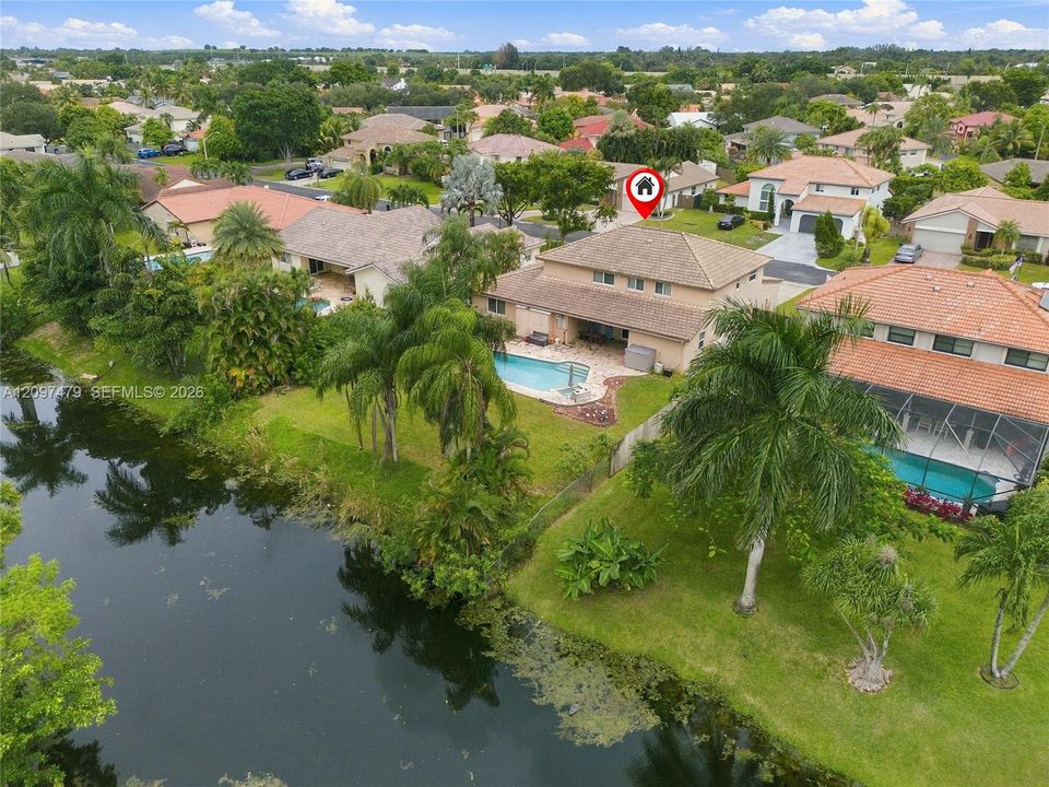 На продажу: $825,000 (4 спален, 3 ванн, 2648 Квадратных фут)