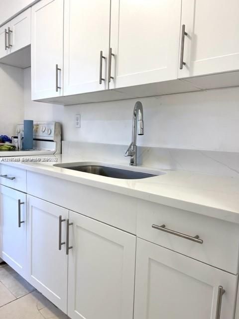 For Rent: $1,350 (1 beds, 1 baths, 550 Square Feet)