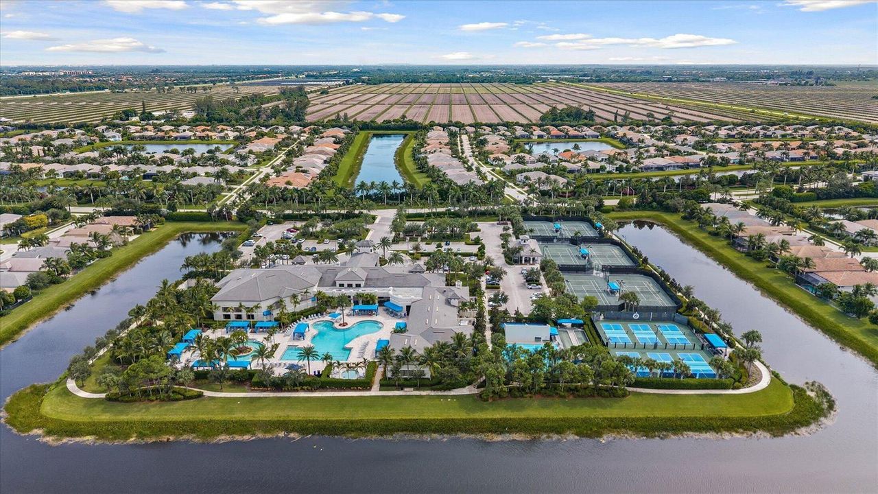 65-8200 Majestic Mountain Dr, Boynton Be