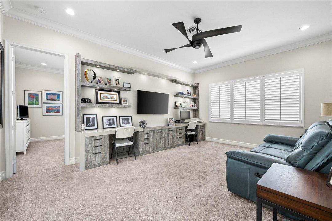 30-8200 Majestic Mountain Dr, Boynton Be