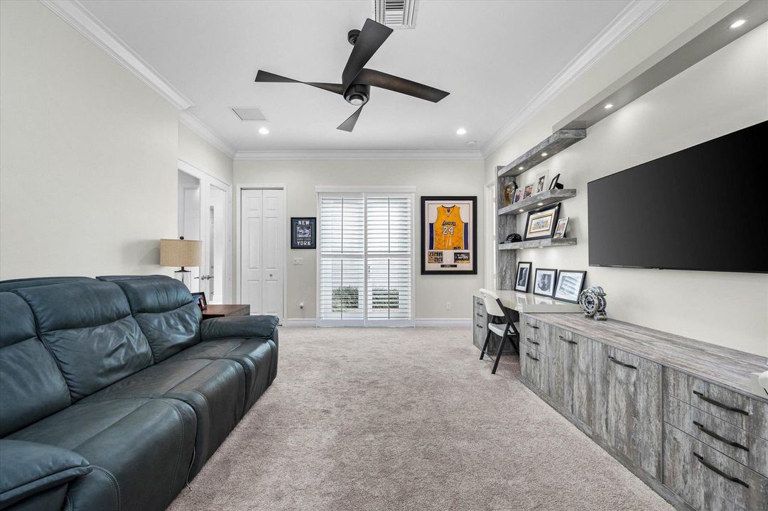 31-8200 Majestic Mountain Dr, Boynton Be