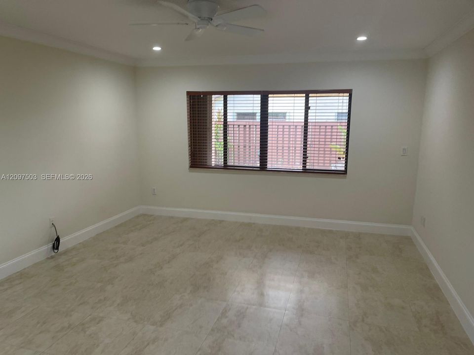 For Rent: $3,750 (3 beds, 2 baths, 1580 Square Feet)