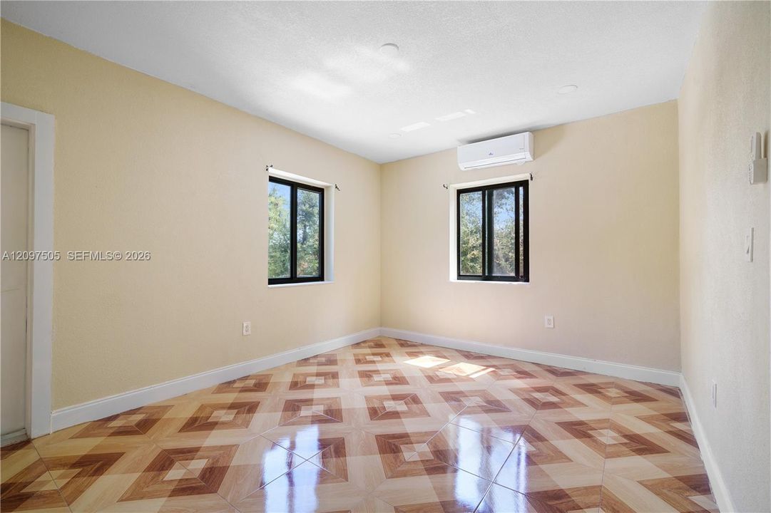En Venta: $1,200,000 (0 camas, 0 baños, 2890 Pies cuadrados)