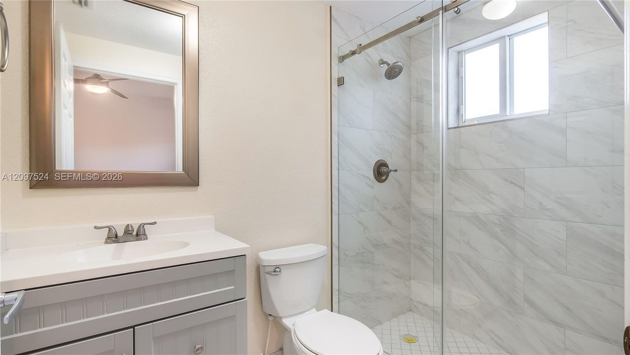 For Sale: $429,999 (3 beds, 2 baths, 1188 Square Feet)