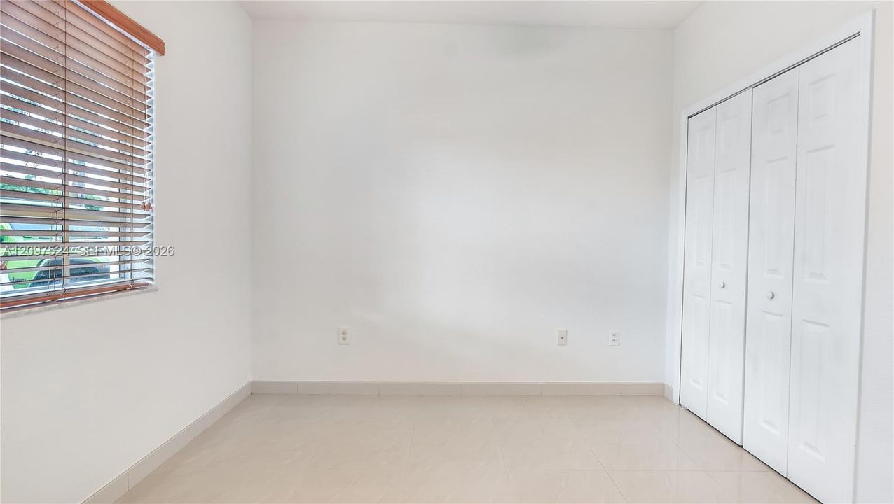 For Sale: $429,999 (3 beds, 2 baths, 1188 Square Feet)