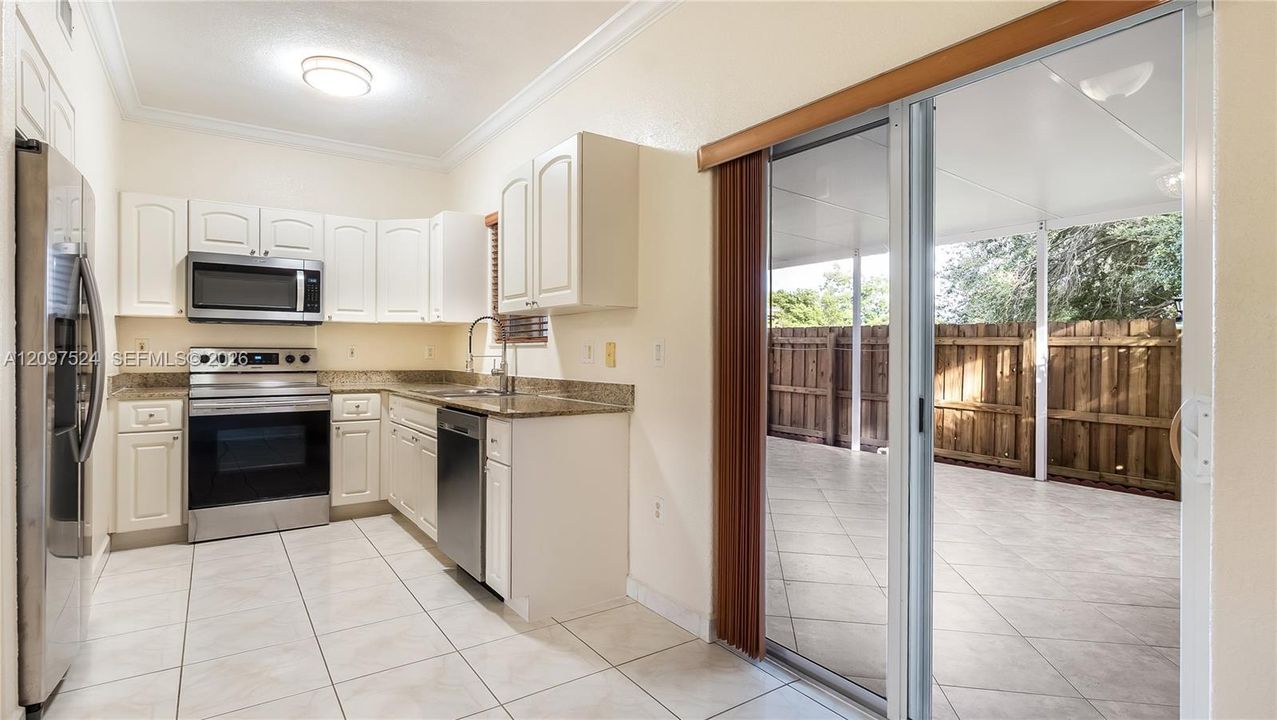 For Sale: $429,999 (3 beds, 2 baths, 1188 Square Feet)