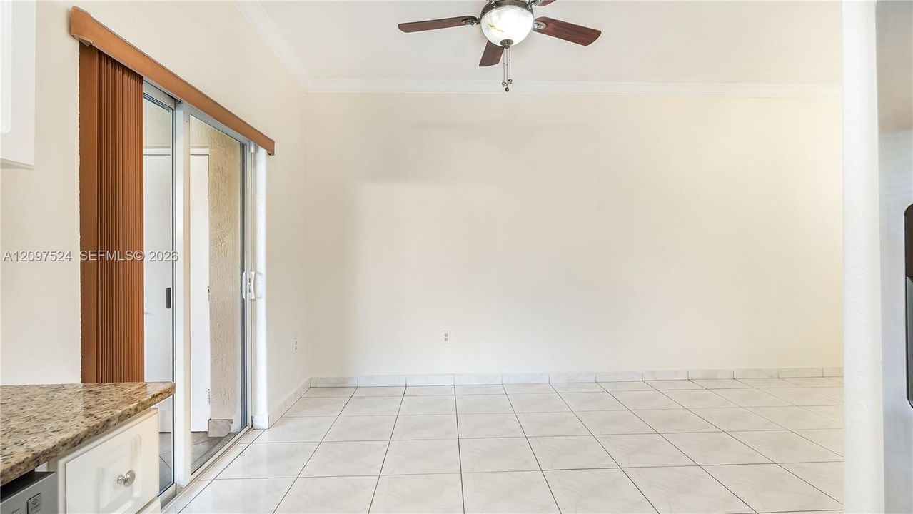 For Sale: $429,999 (3 beds, 2 baths, 1188 Square Feet)