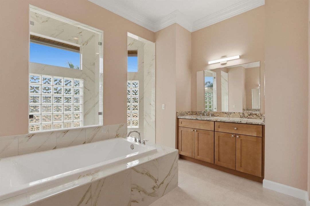 39_primary bath