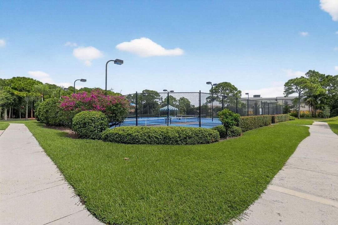 7280 SE Magellan community tennis