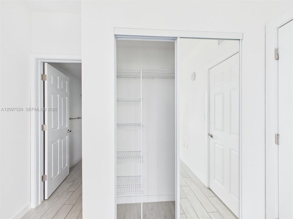 В аренду: $3,350 (2 спален, 2 ванн, 814 Квадратных фут)
