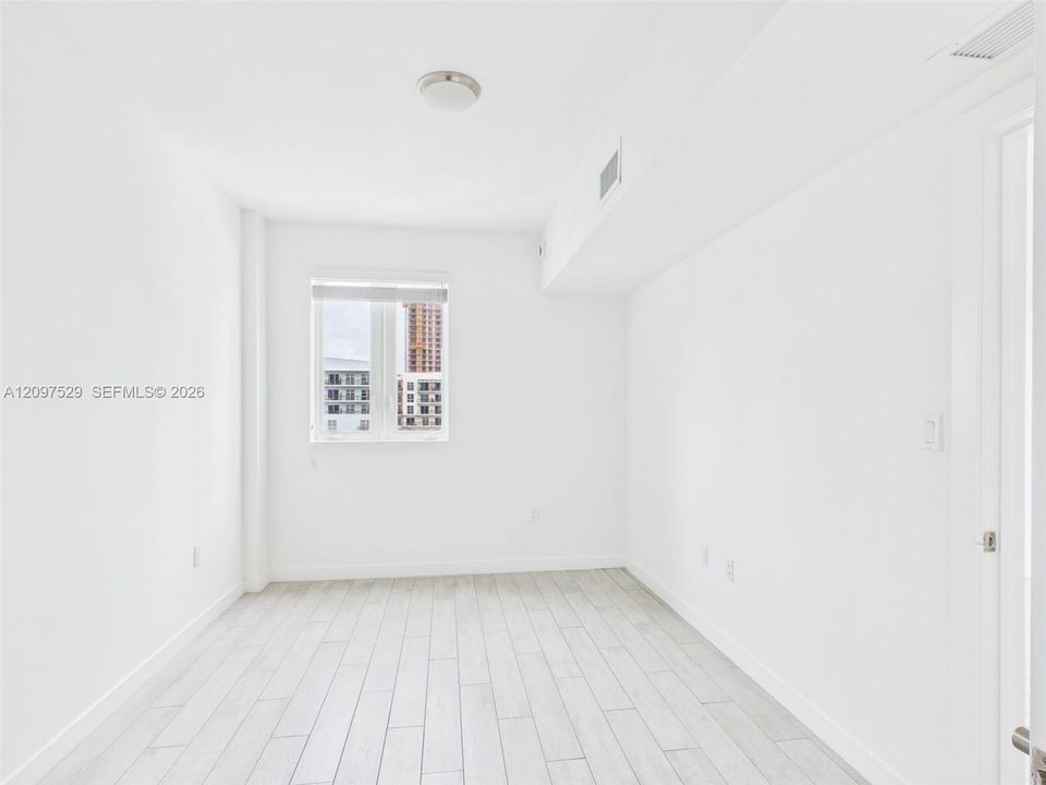 В аренду: $3,350 (2 спален, 2 ванн, 814 Квадратных фут)