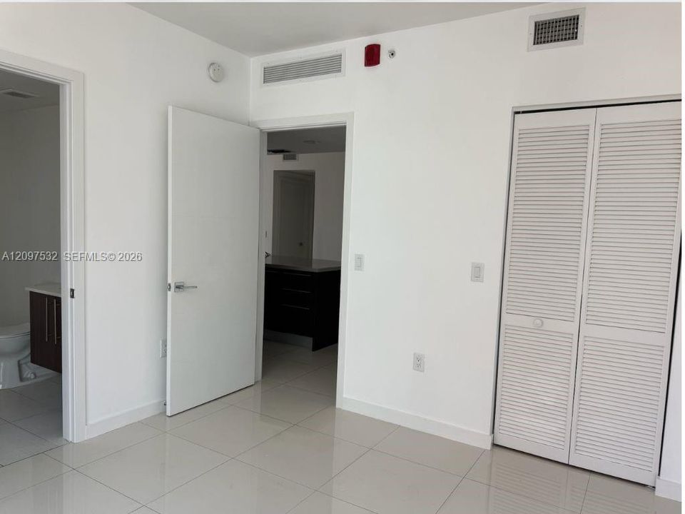 For Rent: $3,550 (3 beds, 2 baths, 1339 Square Feet)