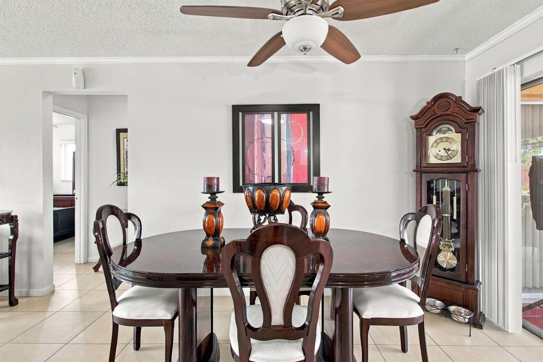 8-web-or-mls-975-nw-69th-ave